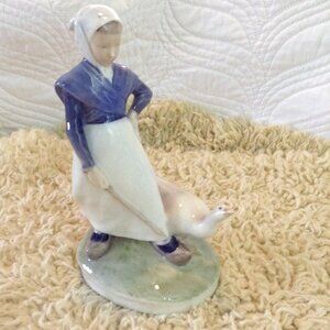 VINTAGE Royal Copenhagen, Denmark, Woman & Goose #528. Porcelain Statue, Country